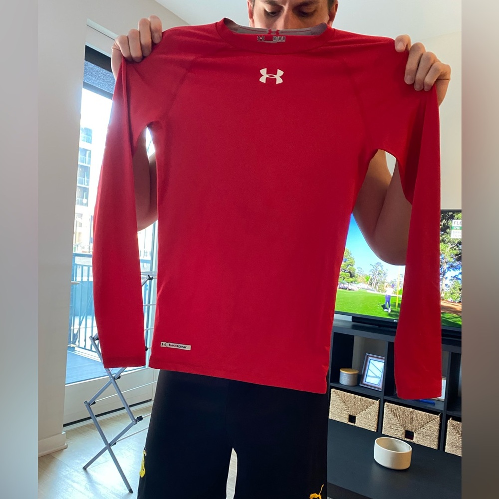 Men under armor long sleeve size medium